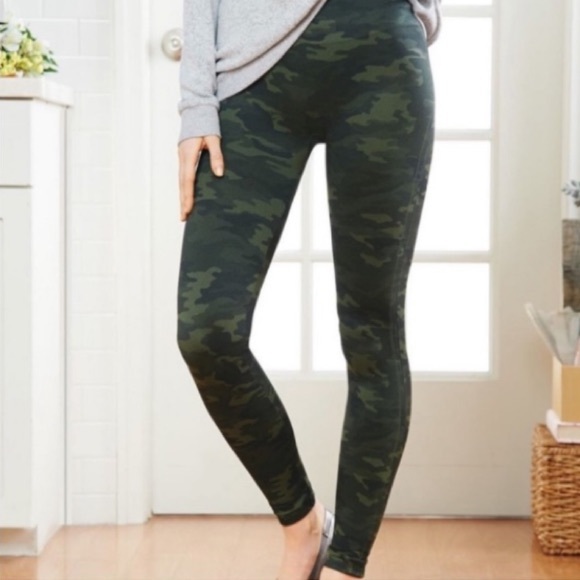 Spanx NWT High Waisted Look At Me Camo Leggings - Picture 6 of 14